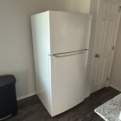 Frigidaire recruiter Sale. New