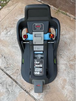 Uppa baby car seat base