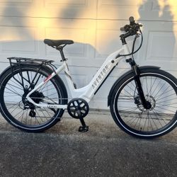 Aventon Level 2 Step-Through  Ebike Large