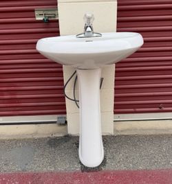 Pedestal Bath Sink
