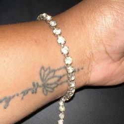 Diamond Bracket With Crystal Stones 