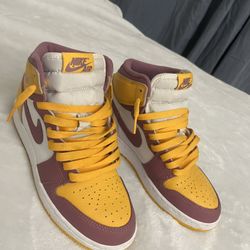 Jordan 1 Retro High OG Brotherhood