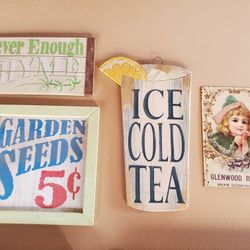 Decorative Home Signs, Wall Hangings 
