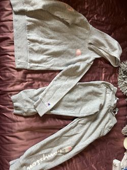 Girls Sweater And Sweats