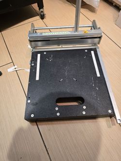 Floor cutter
