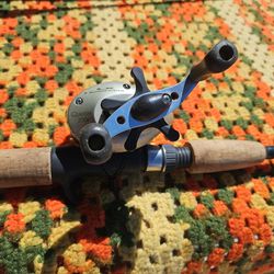 Fishing Pole Quantum Cast Master Rod And Reel, Excellent Condition,  E MESA 