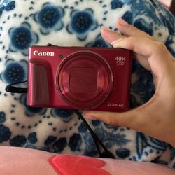 Canon Red and Burgundy Cameras-and-accessories(44)67