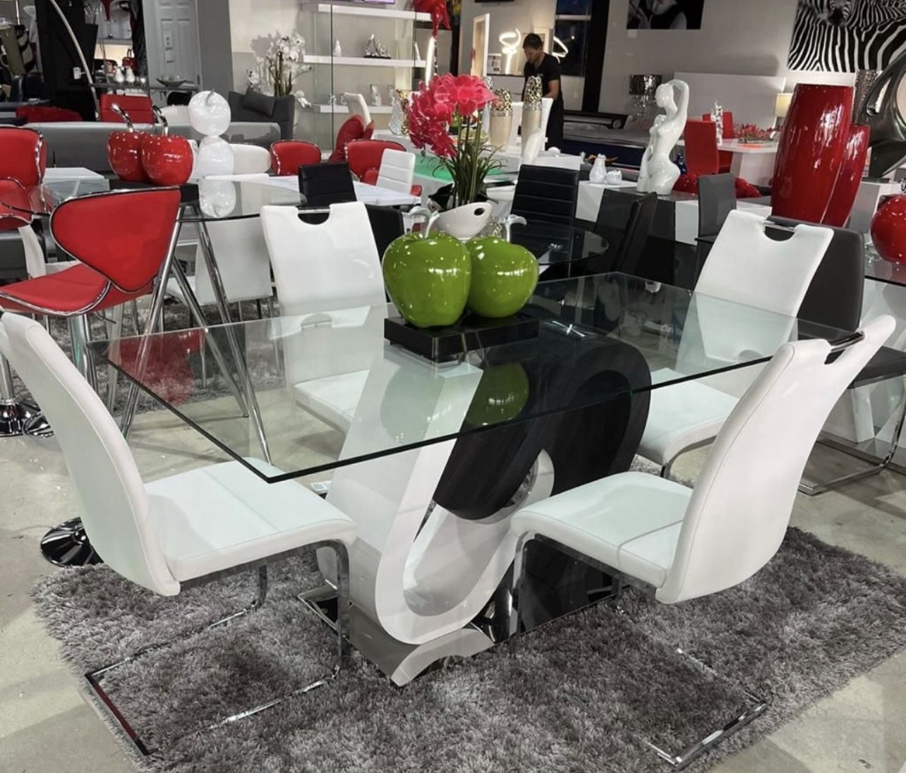 New Dining Table Set 71x35