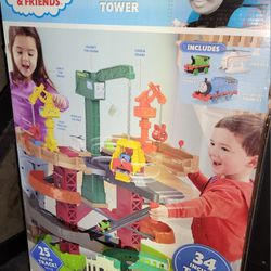 Thomas And Friends Super Tower