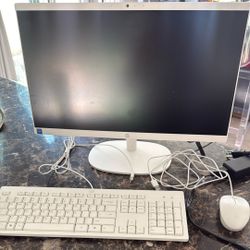 HP Desktop Computer 
