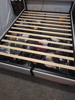 Queen bed lift up storage bed frame