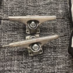 Trucks And Long Board Wheels