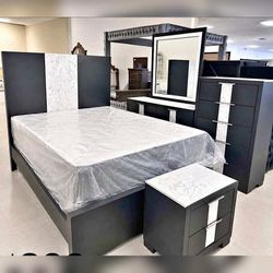 5 Pieces Black and White King Or Queen Bedroom Set