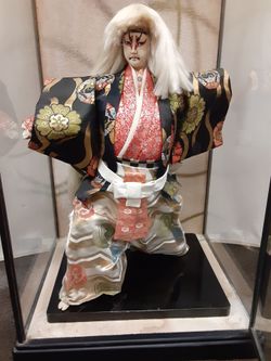 Vintage Japanese Kabuki Doll in Glass Display Case