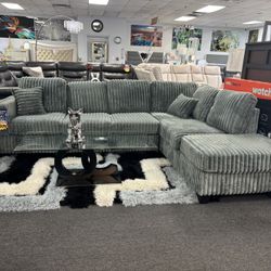 L-Shaped Sectional Couch For Sale ( We Deliver) Best Price Guaranteed! 4th Of July Huge Sale. 