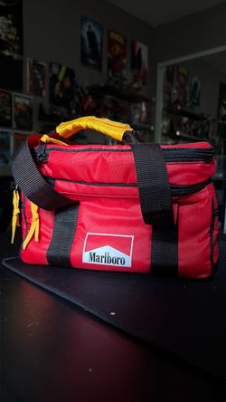 Marlboro lunch bag