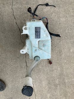 07 - 12 Lexus Ls460 Windshield Washer Fluid Tank Bottle Reservoir