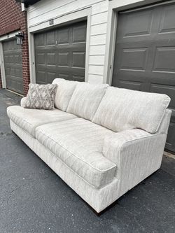 Alesandra Sofa, Parchment by Ashley