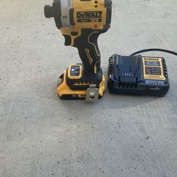 Dewalt 