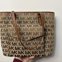 MK Tote