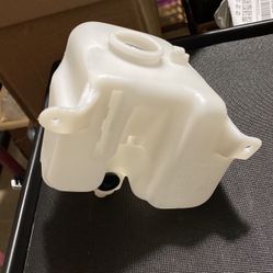 95 96 97 Toyota Tacoma Washer Fluid Resevoir 
