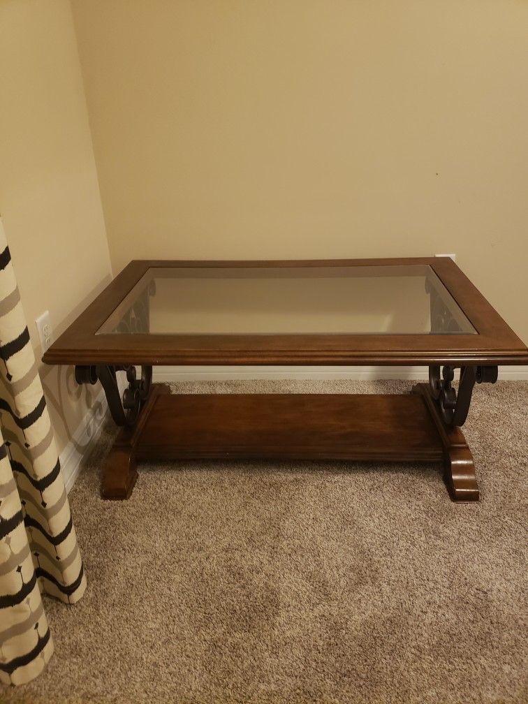Glass Top Coffee Table 47 X 31
