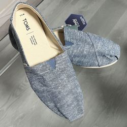 Toms Shoe Size 9.5
