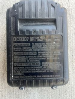 Dewalt DCB 207