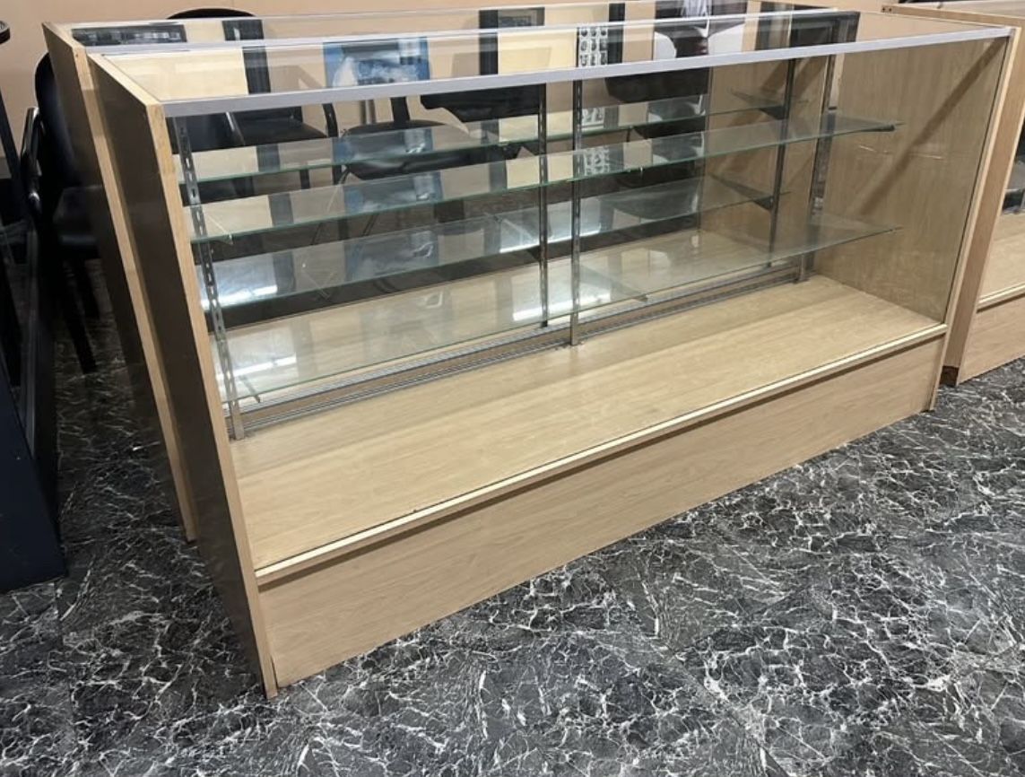 Display case