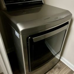 LG 7.3 cu. ft. Ultra Large Capacity Smart Wi-Fi Enabled Electric Dryer w/ Sensor Dry Technology