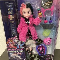 Monster High Draculura Doll