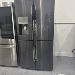 Samsung 4-Door Refrigerator 