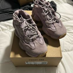 Yeezy 500