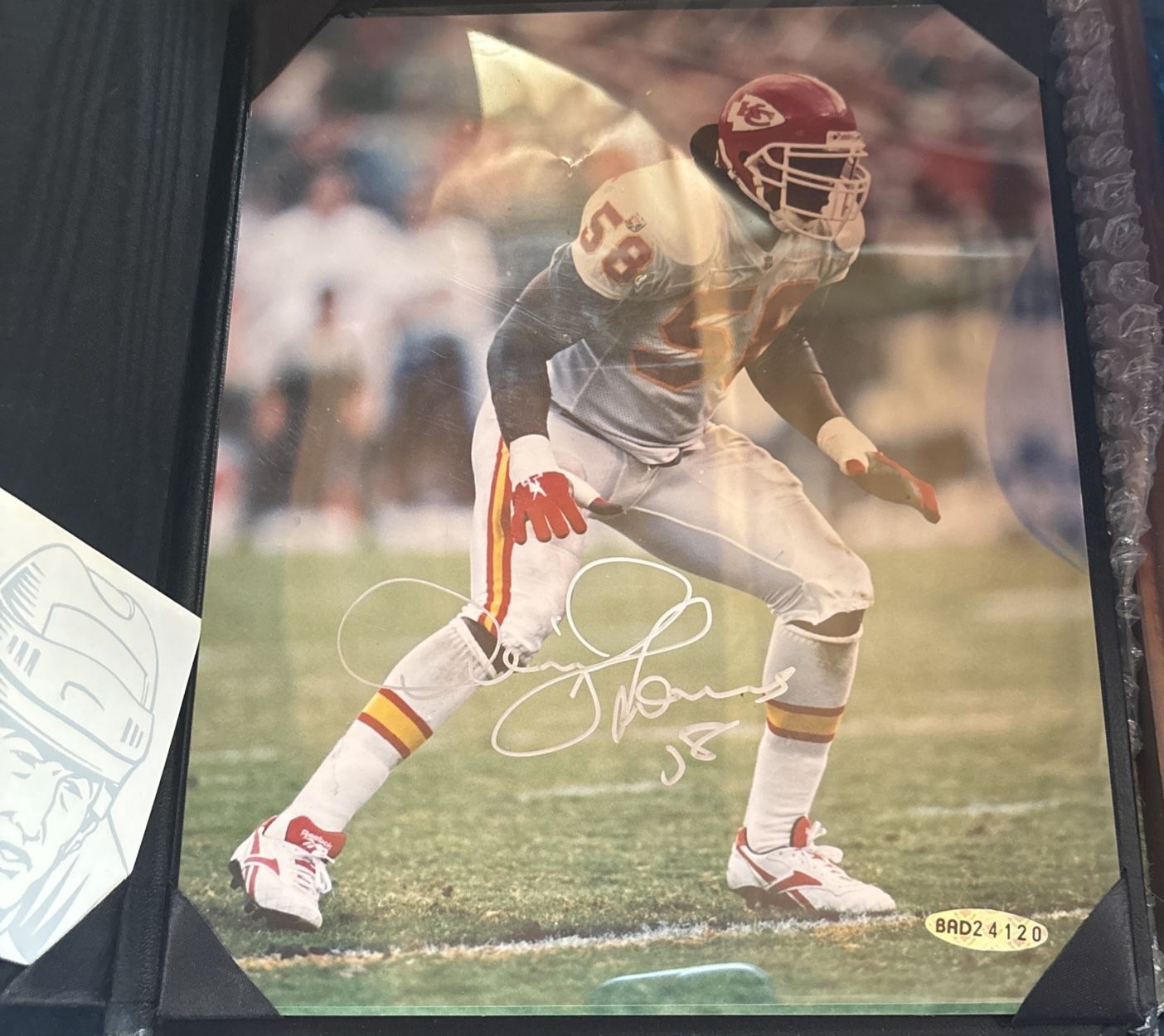 One Of A Kind Upper deck Authentication Derrick Thomas Photo And Autograph