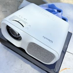 1080 Projector 