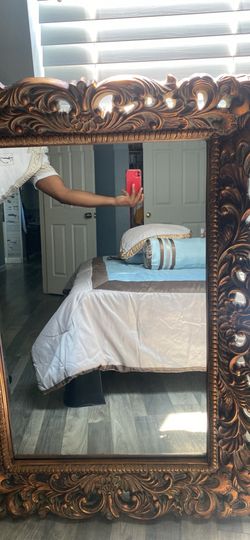 Bronze mirror