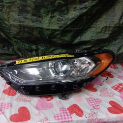 17-19 Ford Fusion Left Headlight Regular 