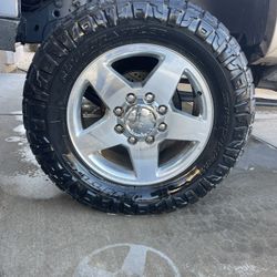 8x180 Denali Wheels On 35in Nitto Ridge Grapplers