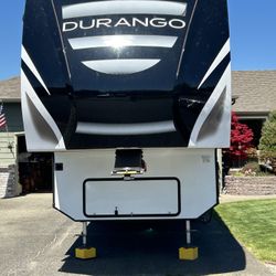 2021 KZ Durango 321RKT Fifth Wheel $47,999 obo