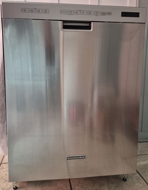 Kitchen Aid (Dishwasher)
