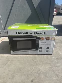 Compact microwave