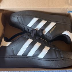 Adidas Size 12 Men Superstar Black Sneakers 
