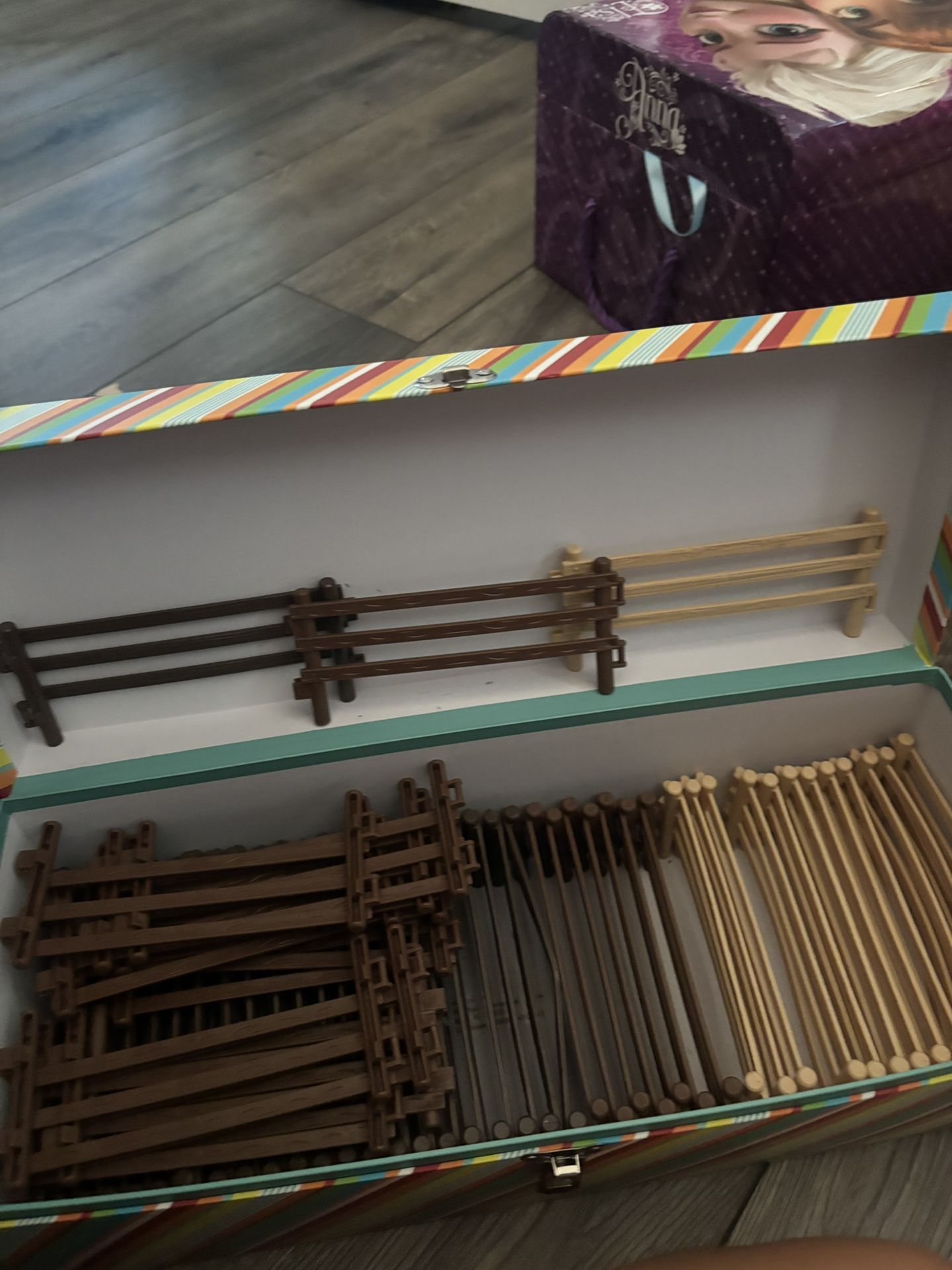 Schleich Fence