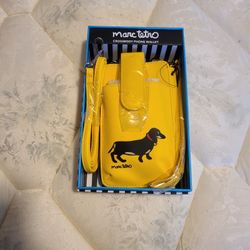 CROSSBODY PHONE WALLET (BRAND NEW)