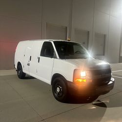 2010 chevy Express 2500 