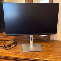Dell 27” QHD Monitor – USB-C – $130