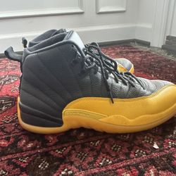 Jordan 12 Retro University Gold