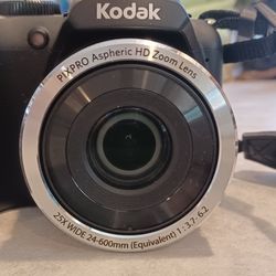Kodak Pixpro And Case