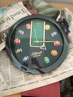 Billiards clock