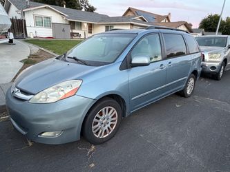 2008 Toyota Sienna
